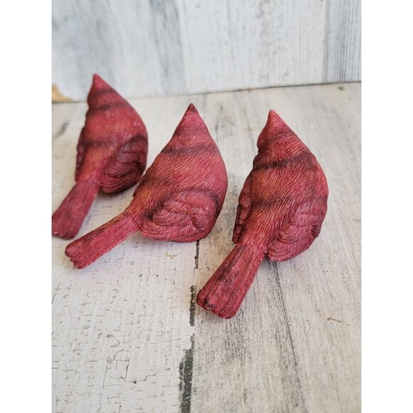 Red cardinal miniature bird figurine Xmas set home decor - Picture 5 of 7